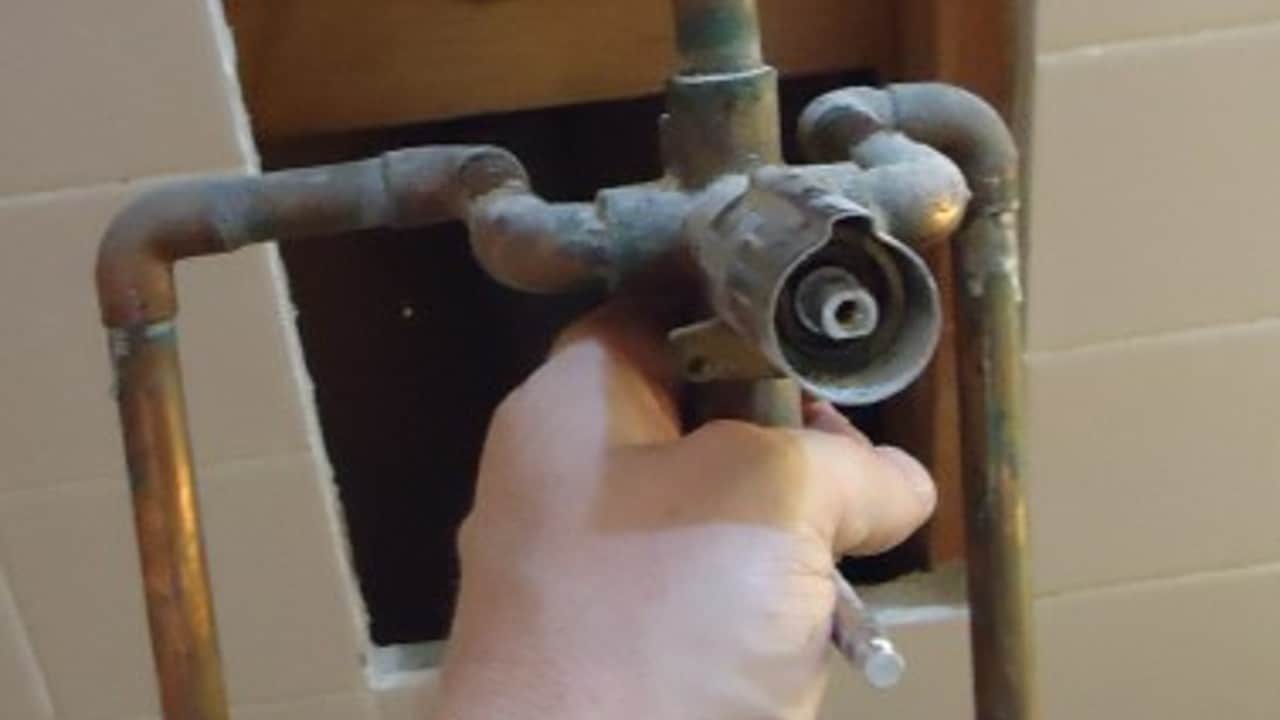 Shower shut-off valve